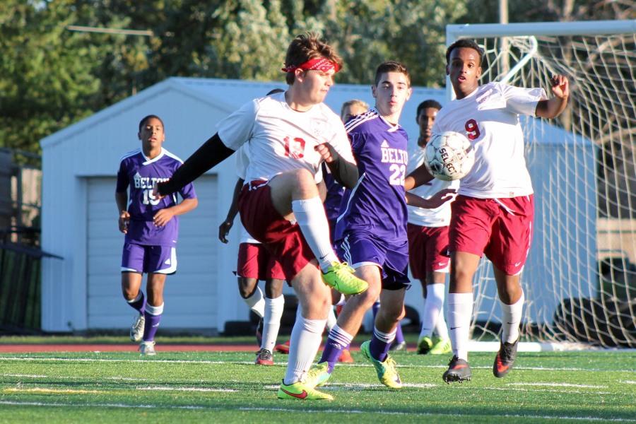 Senior+Sadiq+Ali+focuses+hard+on+the+ball+during+the+Belton+game+October+14.+Ali+has+played+soccer+for+two+years+now+for+Winnetonka.
