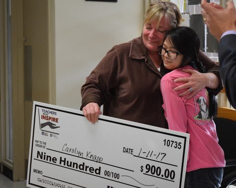Carolyn Knapp wins Teachers Who Inspire award