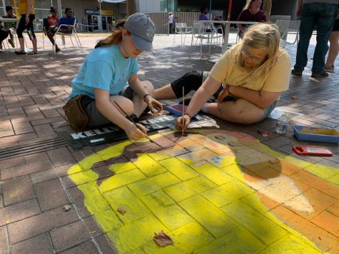 Art students recreate 1900’s painting at annual Chalk and Walk on Sept.7-8